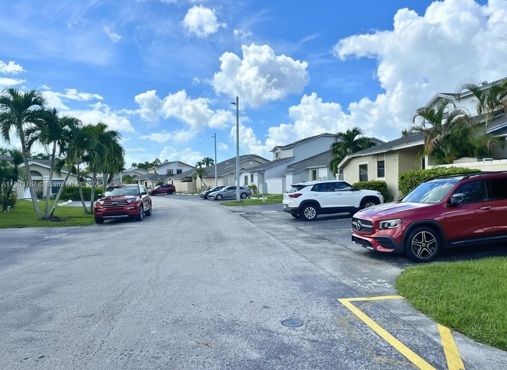 En Venta: $399,000 (3 camas, 2 baños, 1245 Pies cuadrados)