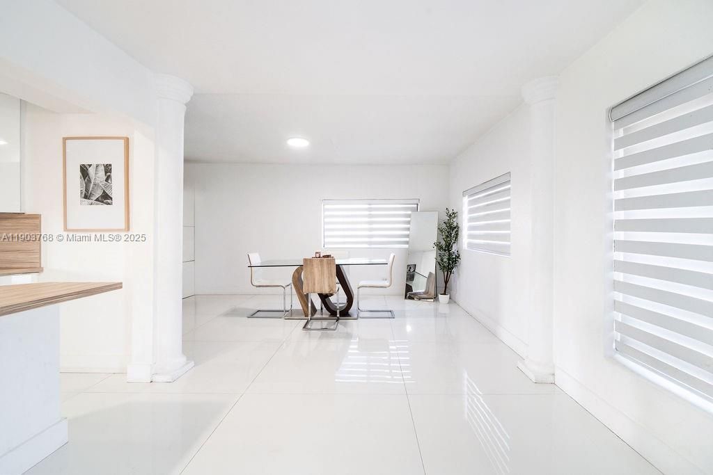 For Sale: $750,000 (3 beds, 2 baths, 1350 Square Feet)