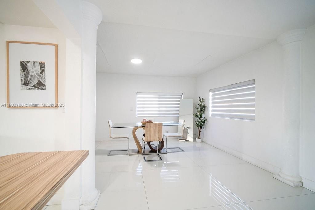 For Sale: $750,000 (3 beds, 2 baths, 1350 Square Feet)