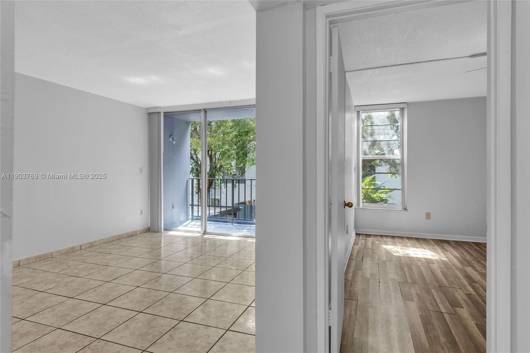 Active With Contract: $1,850 (1 beds, 1 baths, 620 Square Feet)