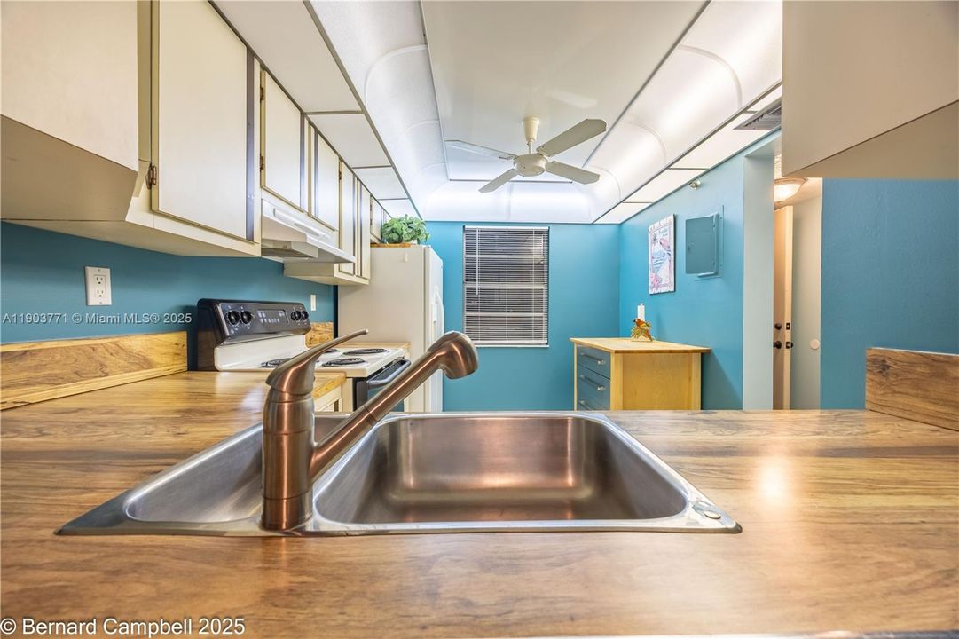 待售: $99,500 (2 贝兹, 2 浴室, 1260 平方英尺)