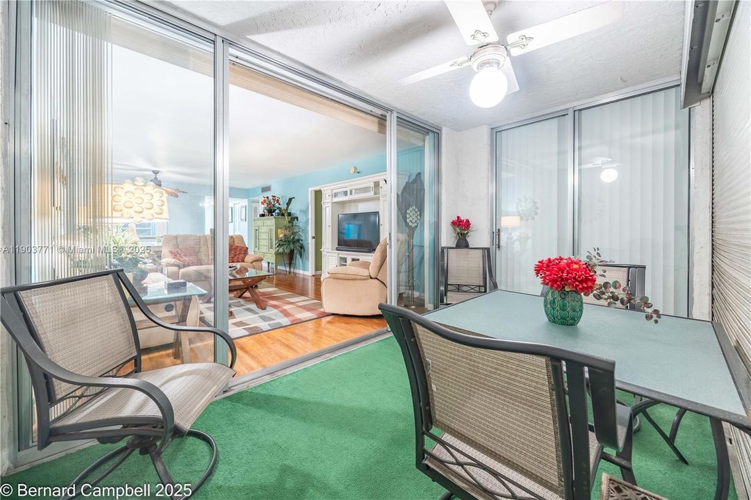 待售: $99,500 (2 贝兹, 2 浴室, 1260 平方英尺)