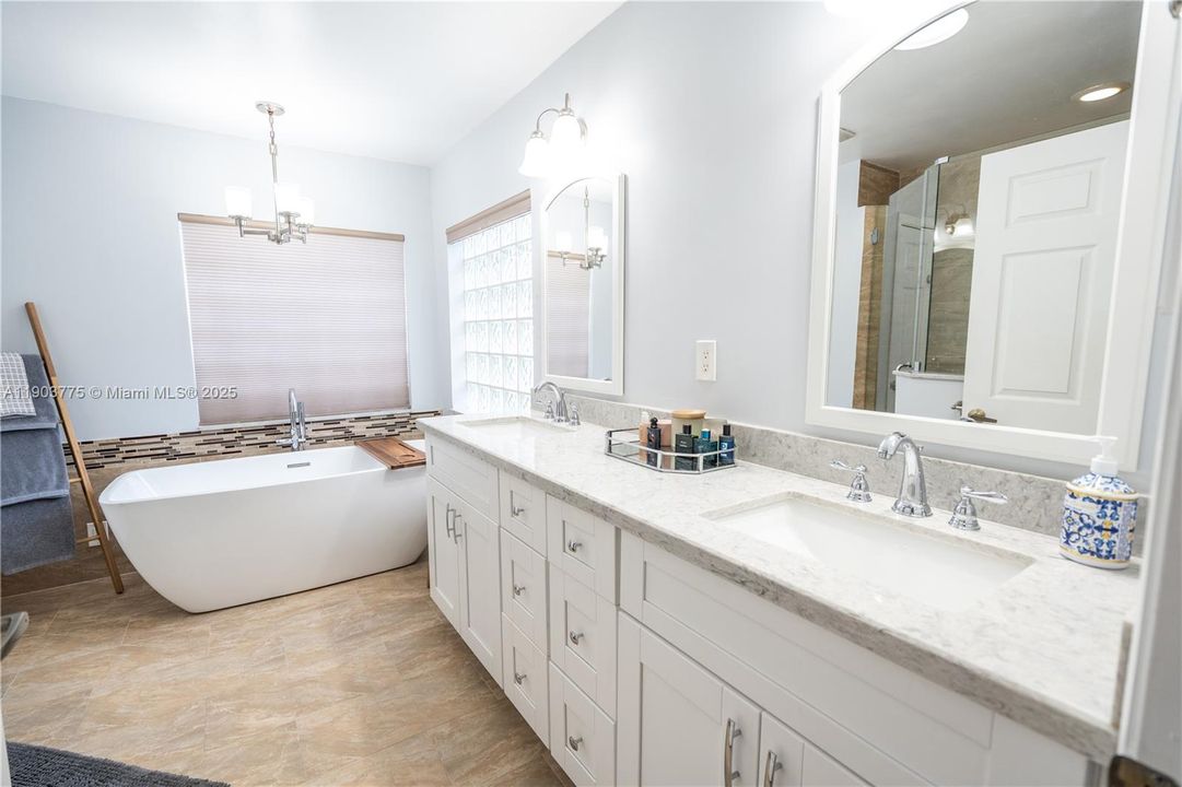 Active With Contract: $630,000 (3 beds, 2 baths, 1554 Square Feet)