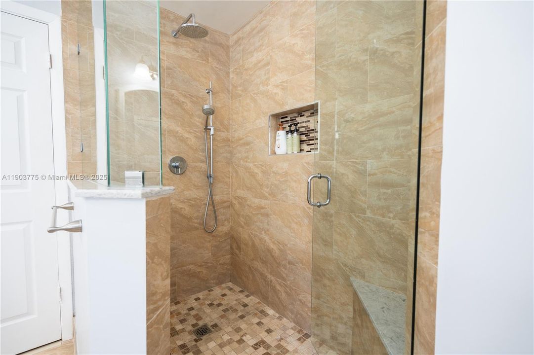 Active With Contract: $630,000 (3 beds, 2 baths, 1554 Square Feet)