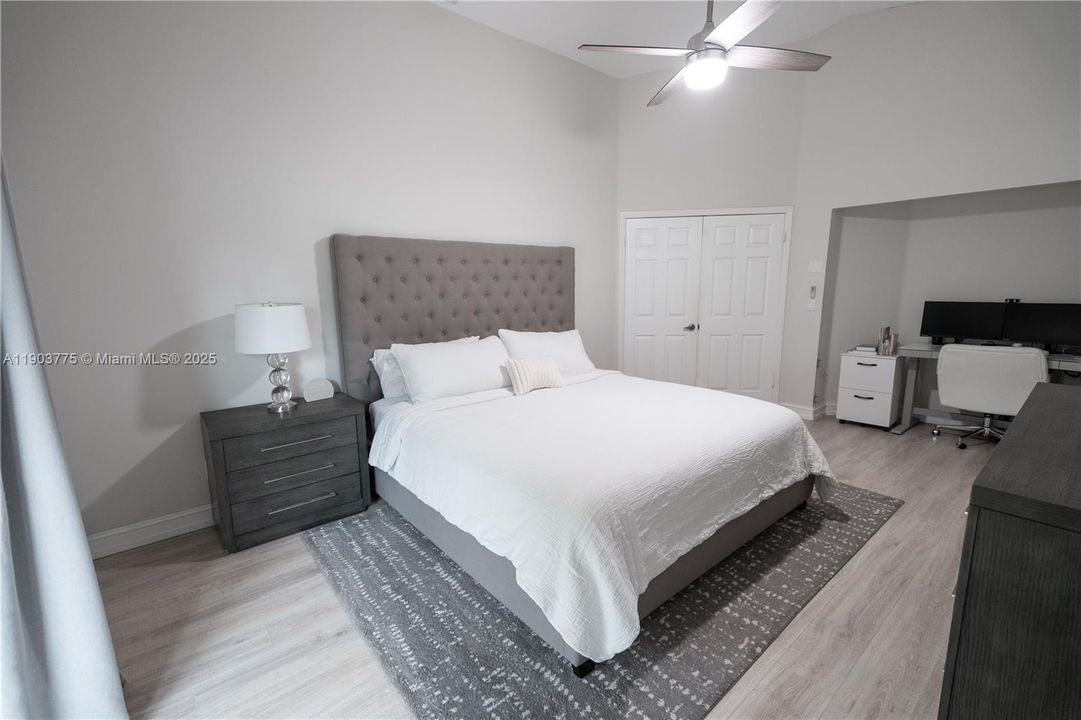 Active With Contract: $630,000 (3 beds, 2 baths, 1554 Square Feet)