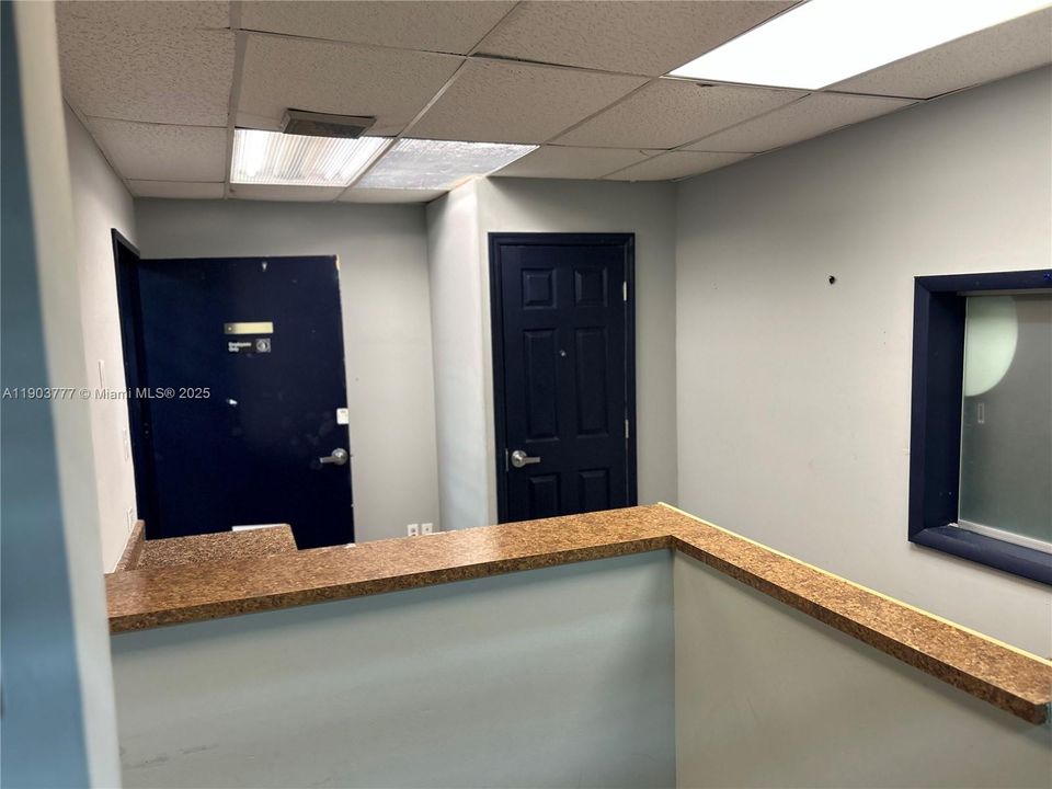 В аренду: $8,625 (0 спален, 0 ванн, 0 Квадратных фут)