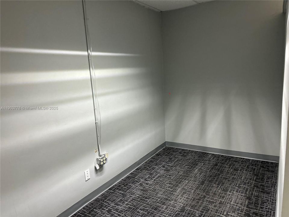 For Rent: $2,875 (0 beds, 0 baths, 0 Square Feet)