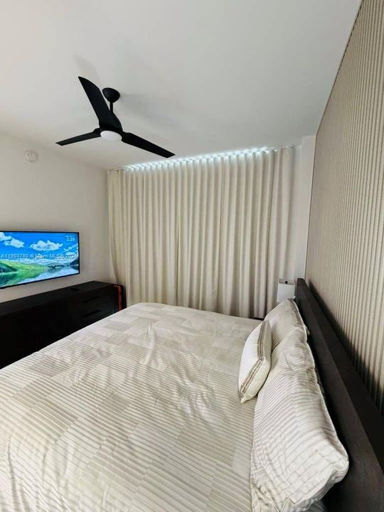 出租: $4,500 (1 贝兹, 1 浴室, 540 平方英尺)