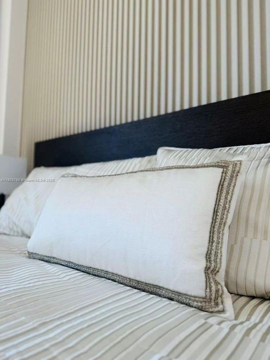 出租: $4,500 (1 贝兹, 1 浴室, 540 平方英尺)