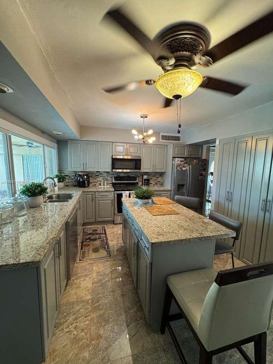 待售: $615,000 (3 贝兹, 2 浴室, 2130 平方英尺)