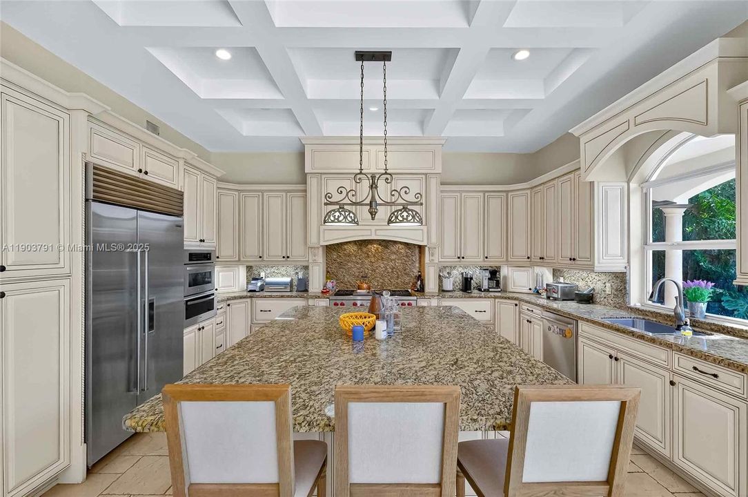 For Sale: $2,900,000 (4 beds, 3 baths, 3611 Square Feet)