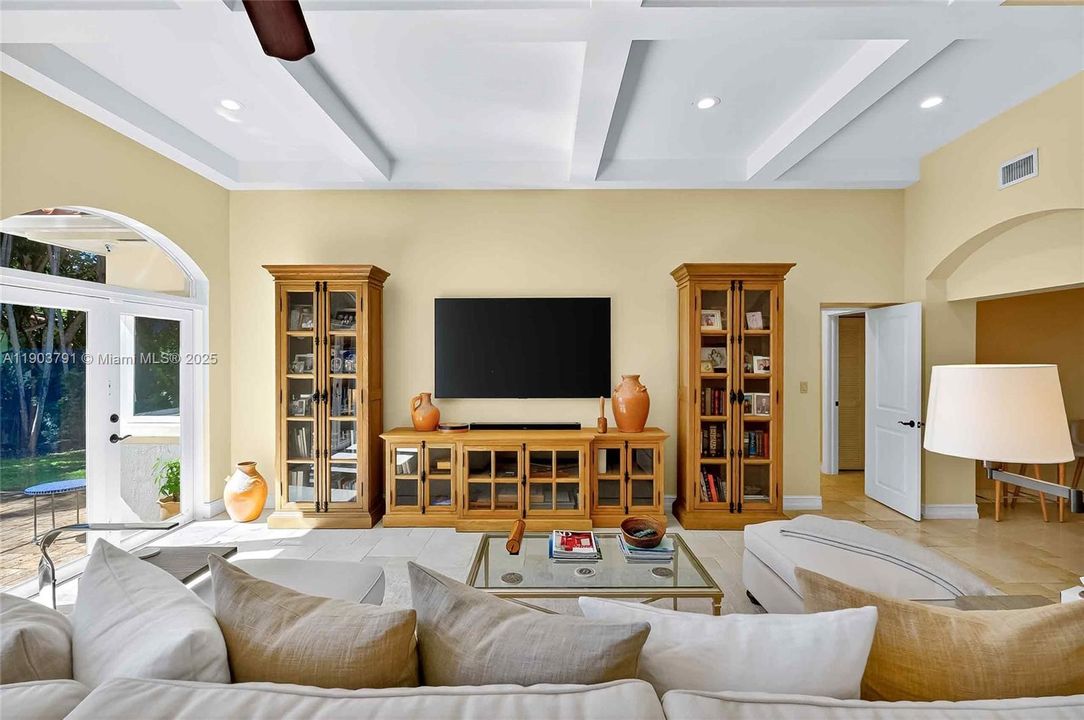 For Sale: $2,900,000 (4 beds, 3 baths, 3611 Square Feet)