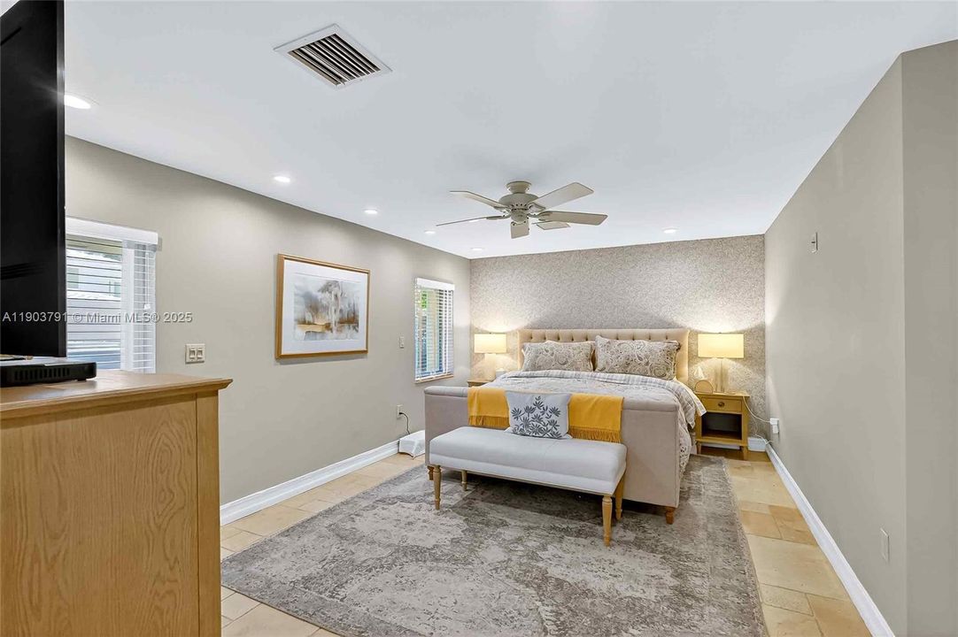 For Sale: $2,900,000 (4 beds, 3 baths, 3611 Square Feet)