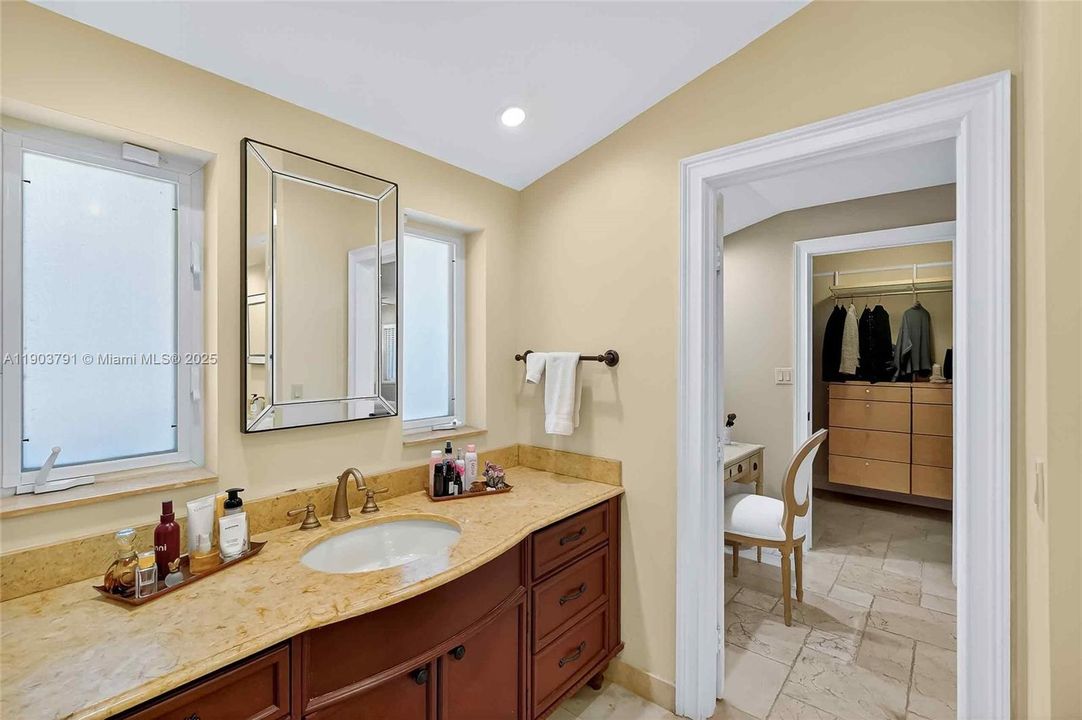 For Sale: $2,900,000 (4 beds, 3 baths, 3611 Square Feet)