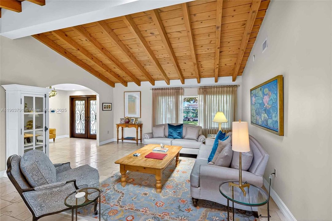 For Sale: $2,900,000 (4 beds, 3 baths, 3611 Square Feet)