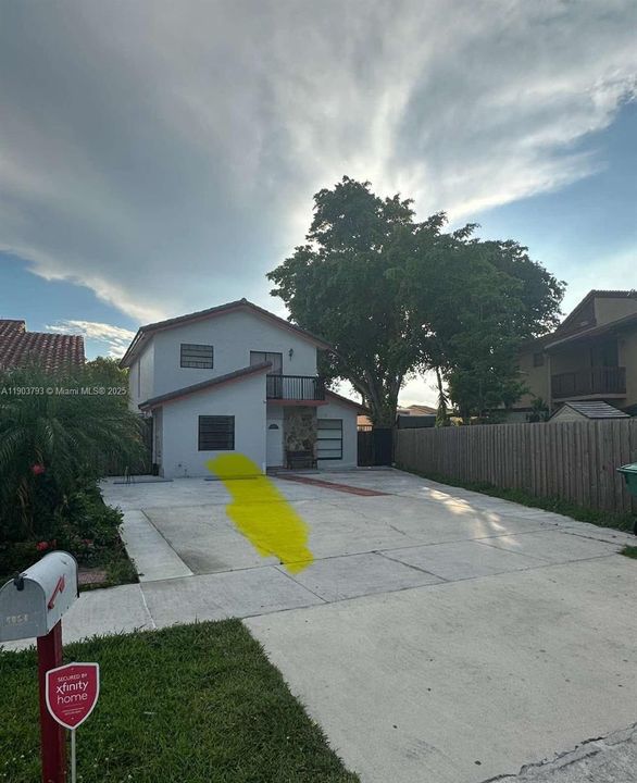 Recently Rented: $1,150 (0 beds, 1 baths, 0 Square Feet)