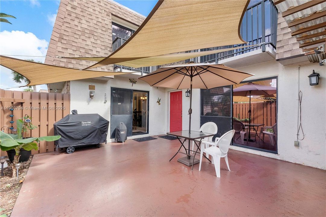 En Venta: $355,000 (3 camas, 2 baños, 1488 Pies cuadrados)