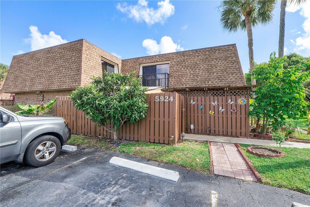 En Venta: $355,000 (3 camas, 2 baños, 1488 Pies cuadrados)