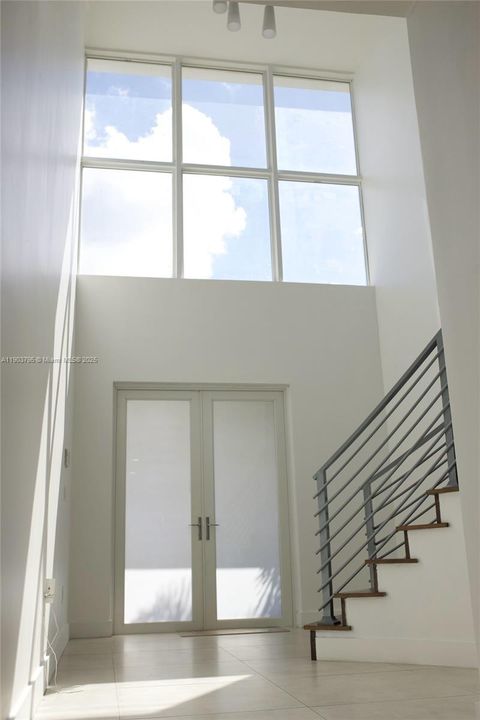 For Sale: $1,400,000 (4 beds, 4 baths, 3030 Square Feet)