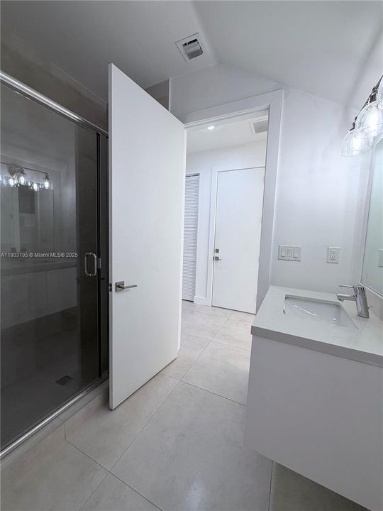 For Sale: $1,400,000 (4 beds, 4 baths, 3030 Square Feet)