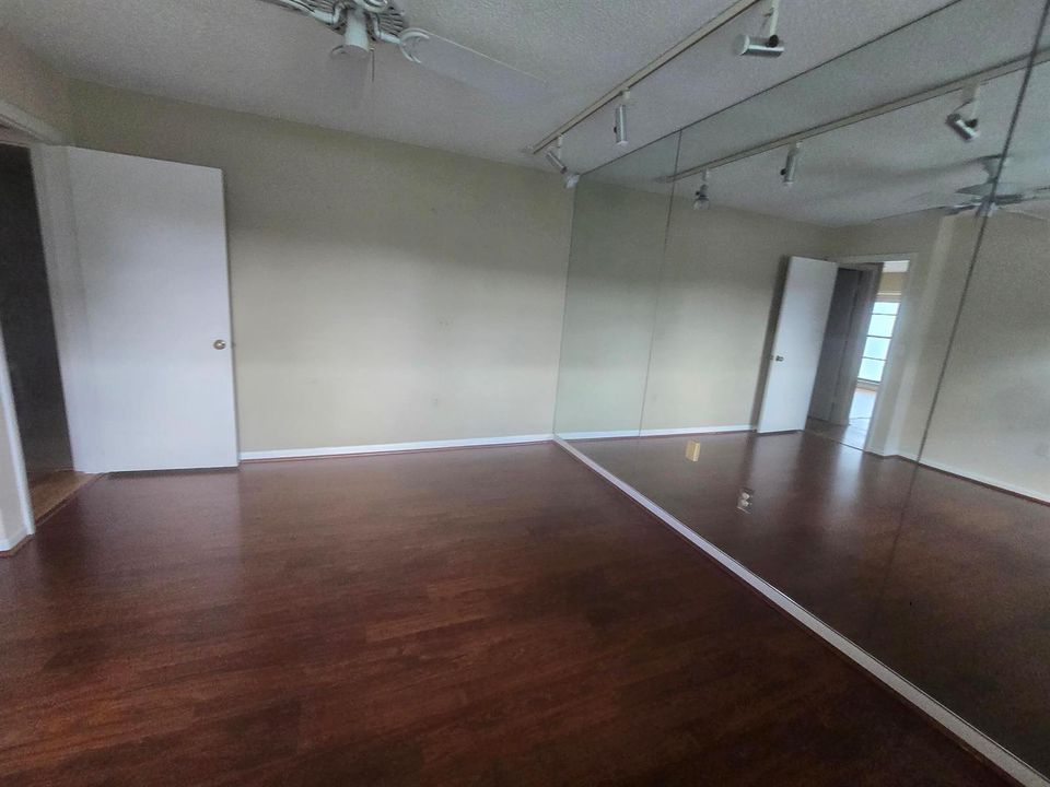 20251021_110058