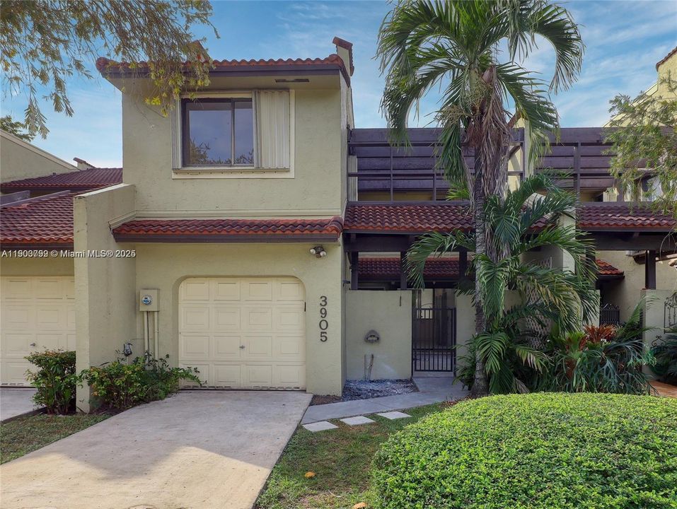 待售: $609,000 (3 贝兹, 2 浴室, 1712 平方英尺)