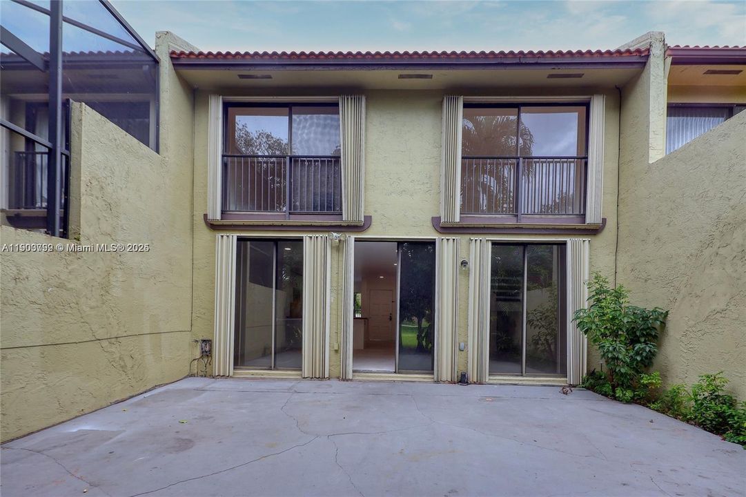 待售: $609,000 (3 贝兹, 2 浴室, 1712 平方英尺)