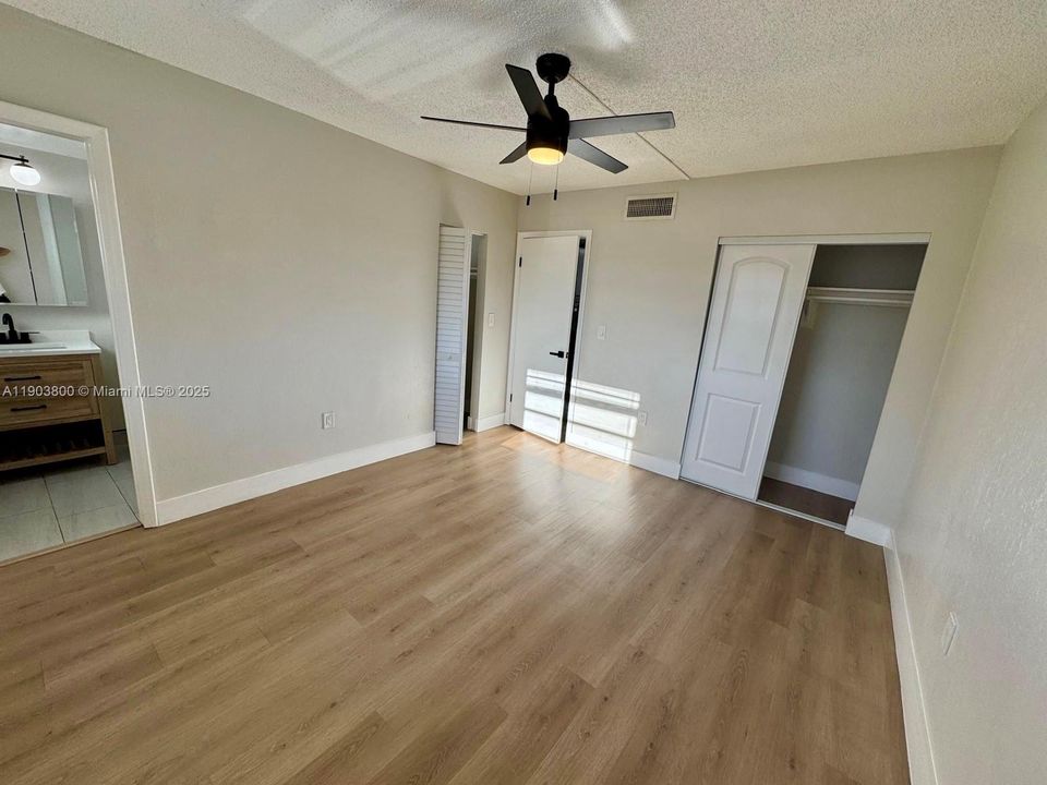 Recently Rented: $1,850 (1 beds, 1 baths, 700 Square Feet)