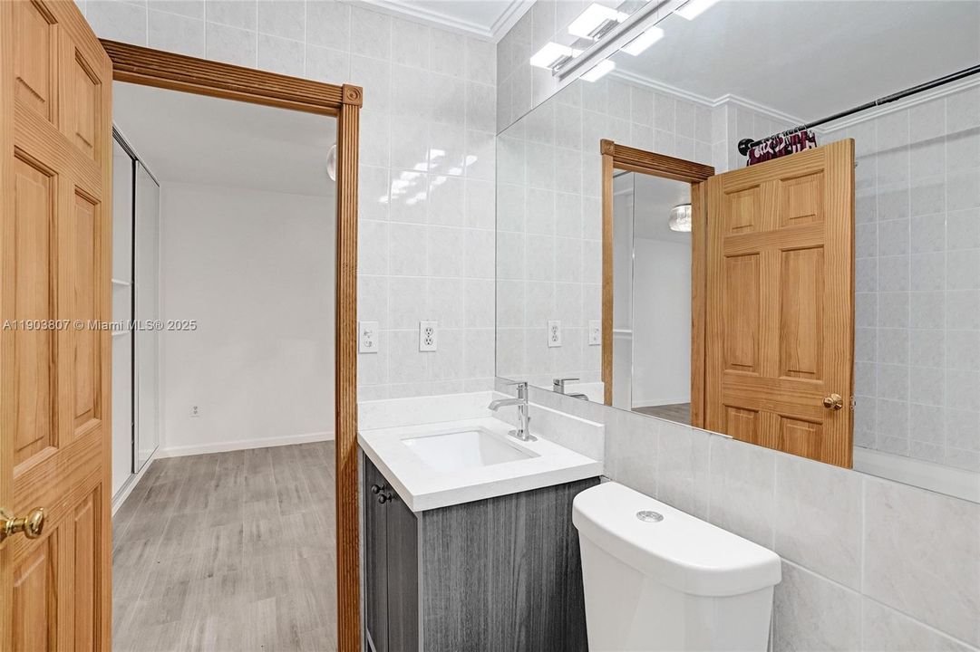 For Sale: $589,000 (3 beds, 2 baths, 1225 Square Feet)