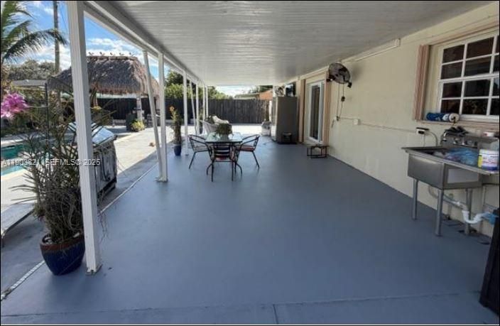 For Sale: $679,000 (3 beds, 2 baths, 1304 Square Feet)