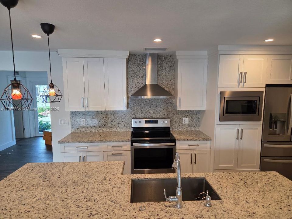 En Renta: $10,500 (5 camas, 2 baños, 1888 Pies cuadrados)