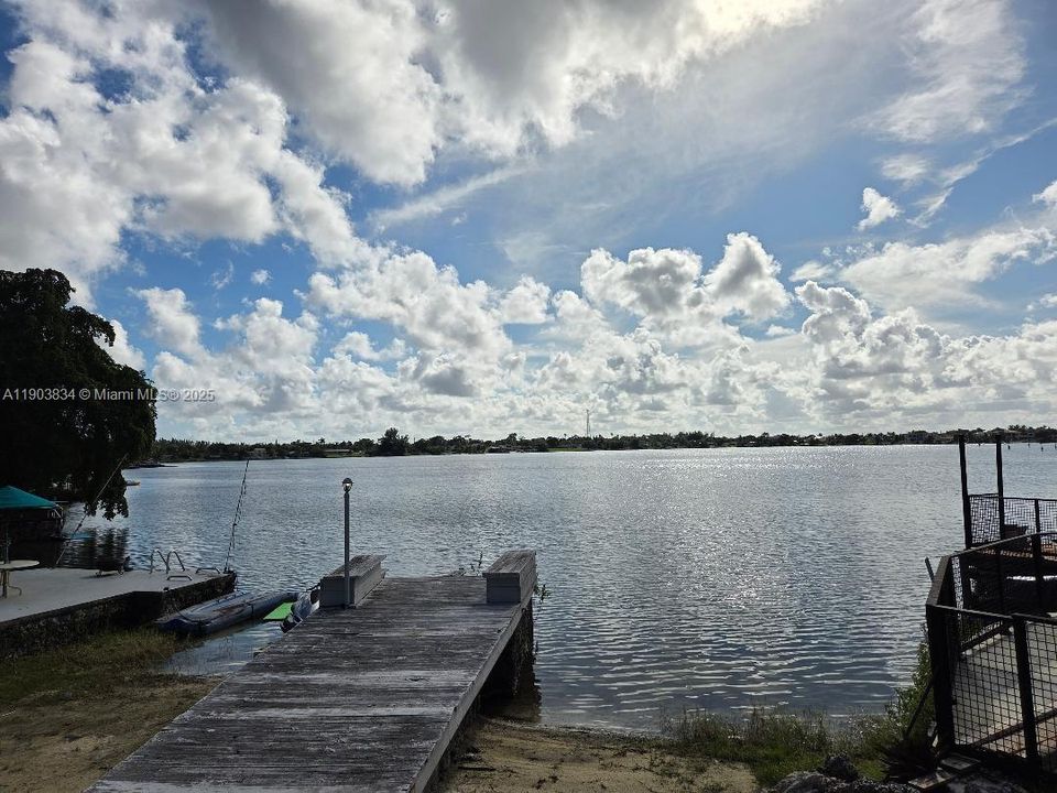 En Renta: $10,500 (5 camas, 2 baños, 1888 Pies cuadrados)