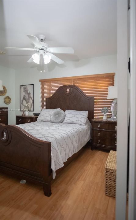 For Sale: $764,999 (4 beds, 2 baths, 1743 Square Feet)