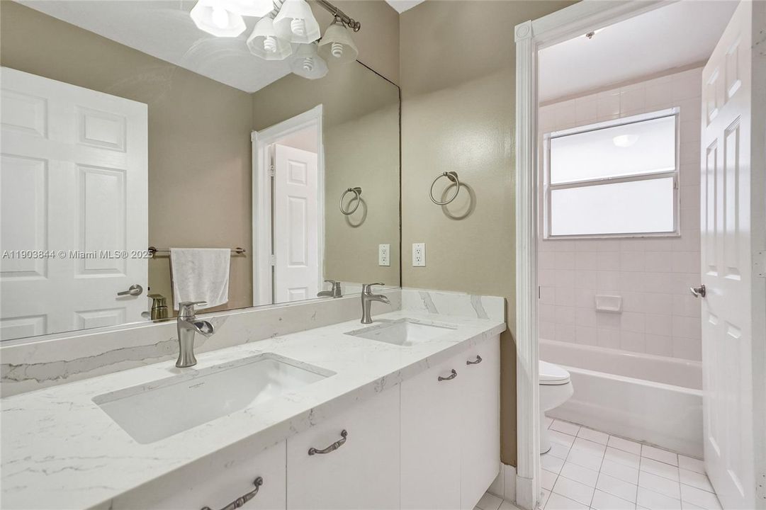 For Sale: $775,000 (3 beds, 2 baths, 2069 Square Feet)