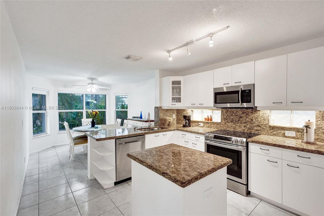 For Sale: $775,000 (3 beds, 2 baths, 2069 Square Feet)