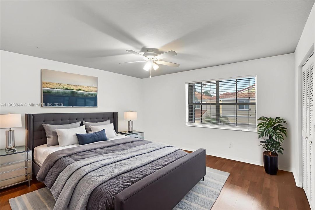 For Sale: $775,000 (3 beds, 2 baths, 2069 Square Feet)