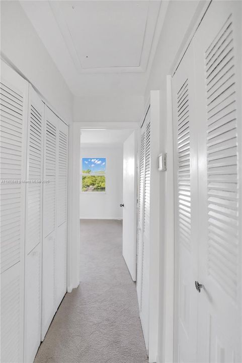 合同活跃: $419,000 (2 贝兹, 2 浴室, 1056 平方英尺)