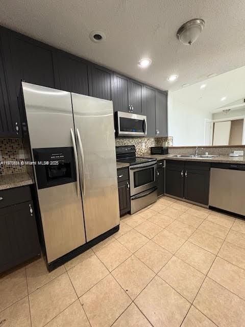 For Rent: $2,050 (2 beds, 2 baths, 1106 Square Feet)