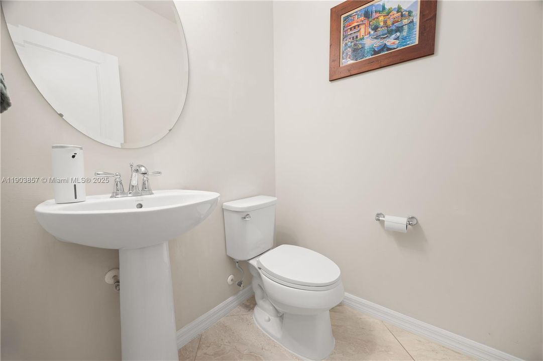 待售: $695,000 (3 贝兹, 2 浴室, 1769 平方英尺)