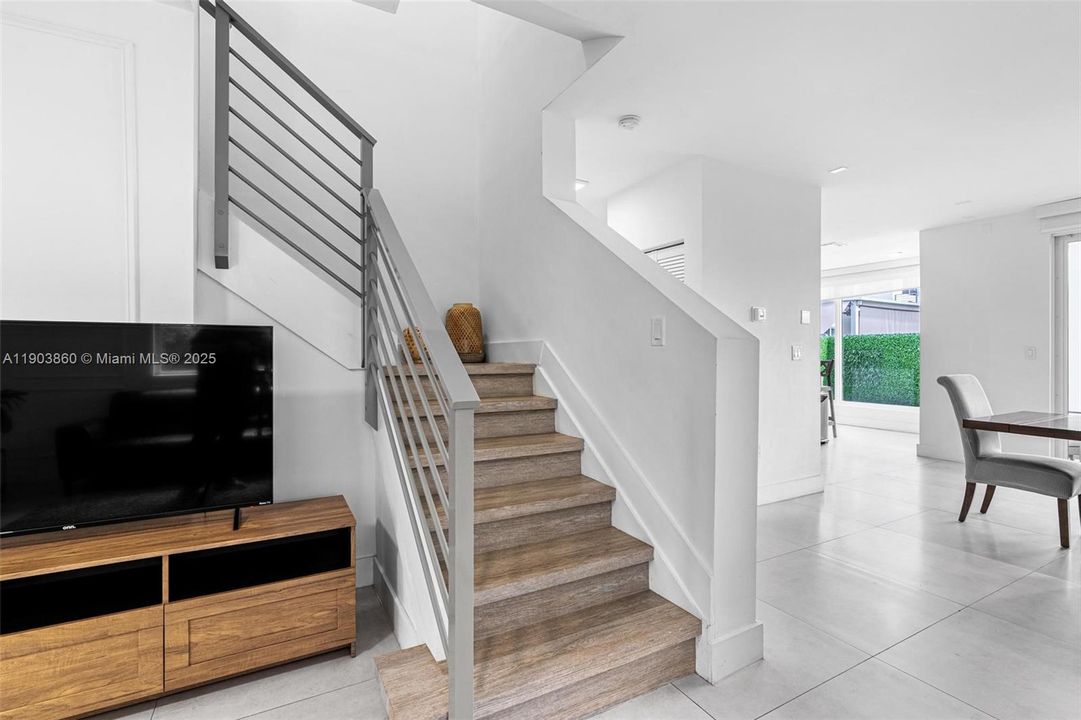 For Rent: $7,000 (4 beds, 3 baths, 2782 Square Feet)