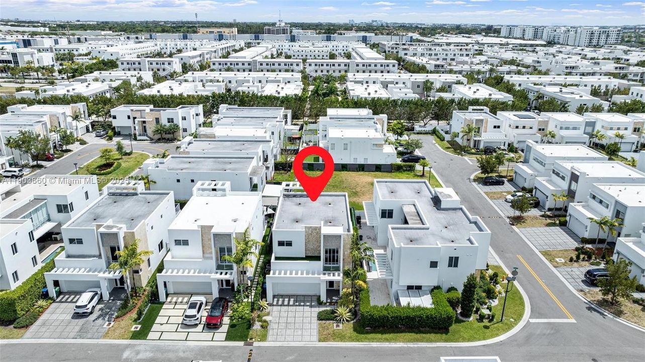 For Rent: $7,000 (4 beds, 3 baths, 2782 Square Feet)