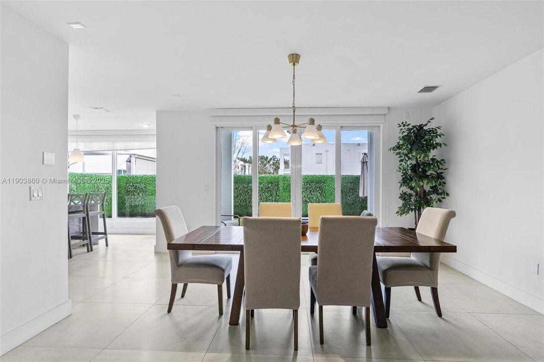 For Rent: $7,000 (4 beds, 3 baths, 2782 Square Feet)