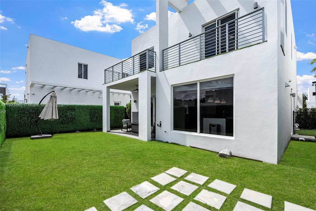 For Rent: $7,000 (4 beds, 3 baths, 2782 Square Feet)