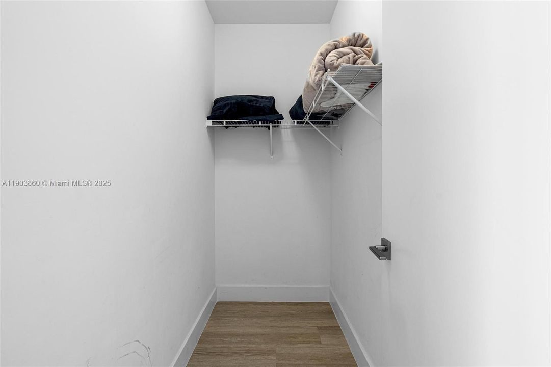 For Rent: $7,000 (4 beds, 3 baths, 2782 Square Feet)