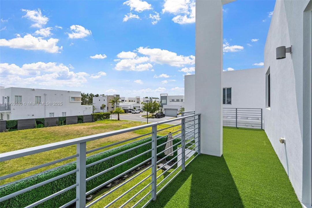 For Rent: $7,000 (4 beds, 3 baths, 2782 Square Feet)