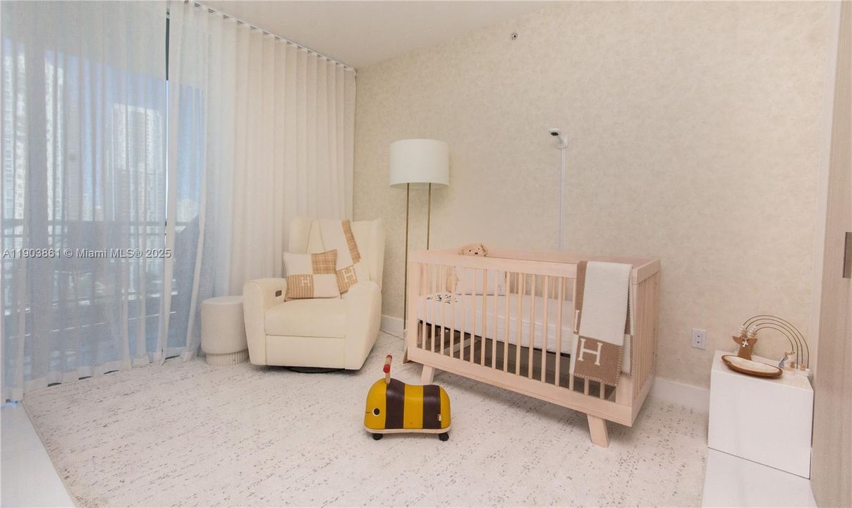 For Rent: $4,600 (2 beds, 2 baths, 1118 Square Feet)