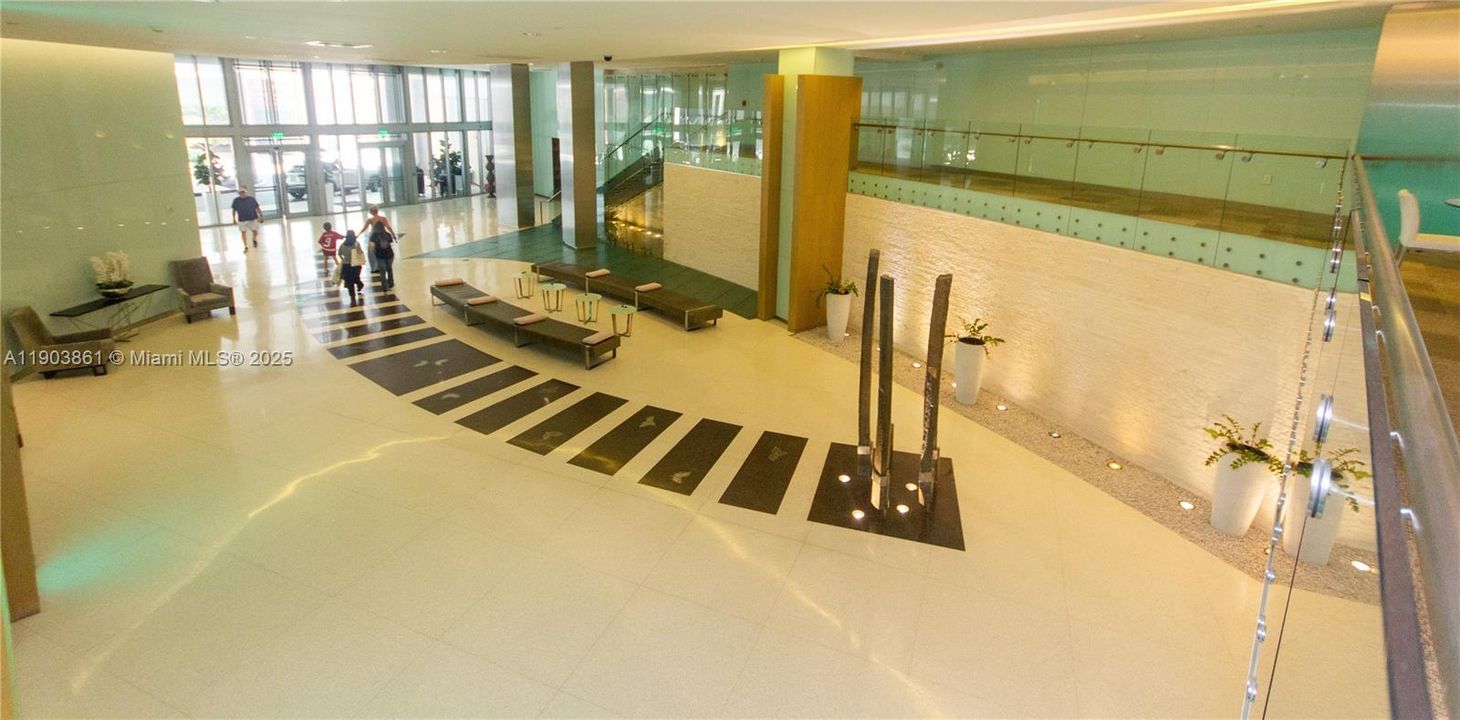 For Rent: $4,600 (2 beds, 2 baths, 1118 Square Feet)