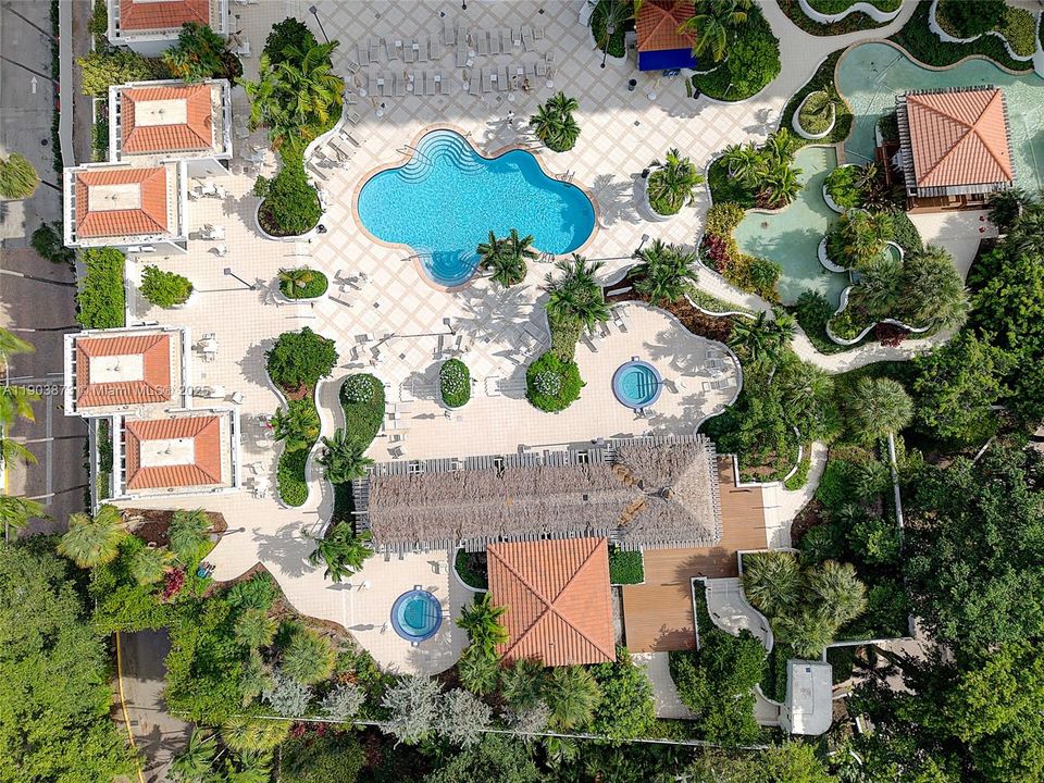 En Venta: $649,999 (2 camas, 2 baños, 1800 Pies cuadrados)