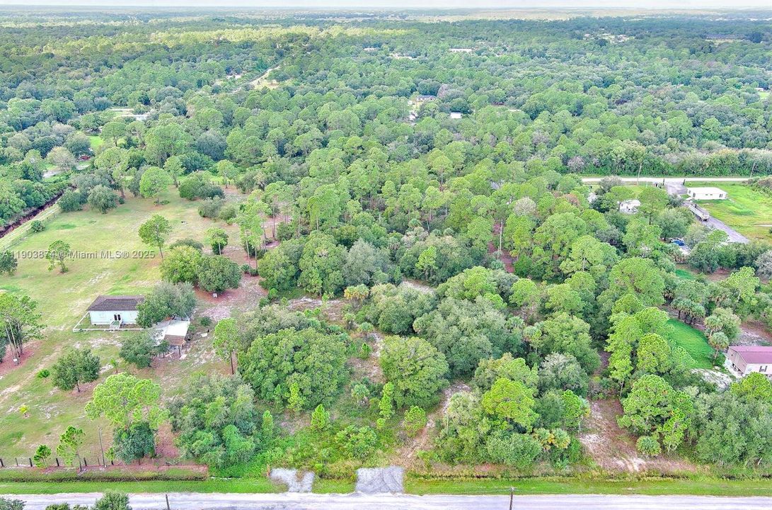 合同活跃: $53,000 (1.25 acres)