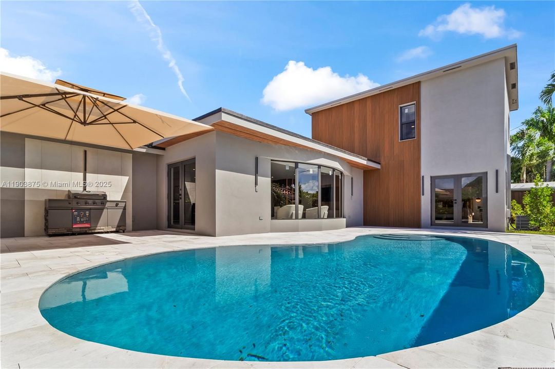 待售: $1,699,999 (4 贝兹, 4 浴室, 2759 平方英尺)